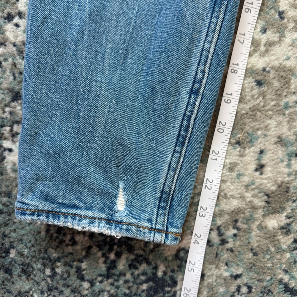 Size 26 2 Short The Mom High Rise Jeans Abercrombie & Fitch Blue Straight Leg - Picture 14 of 15